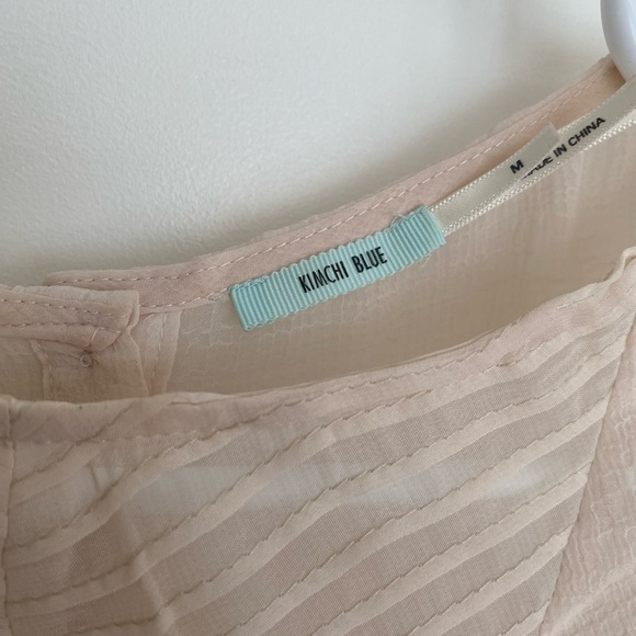 Kimchi Blue 3/4 sleeve blouse. Sz Medium - Picture 5 of 5